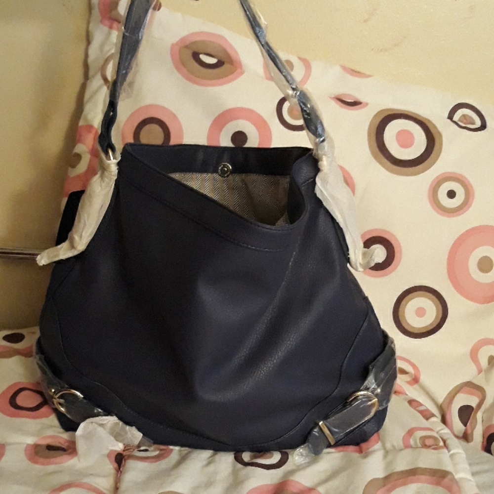 Shoulder bag